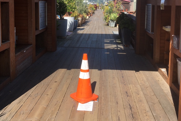 Larry Clinton Liberty Sign.Apr.20