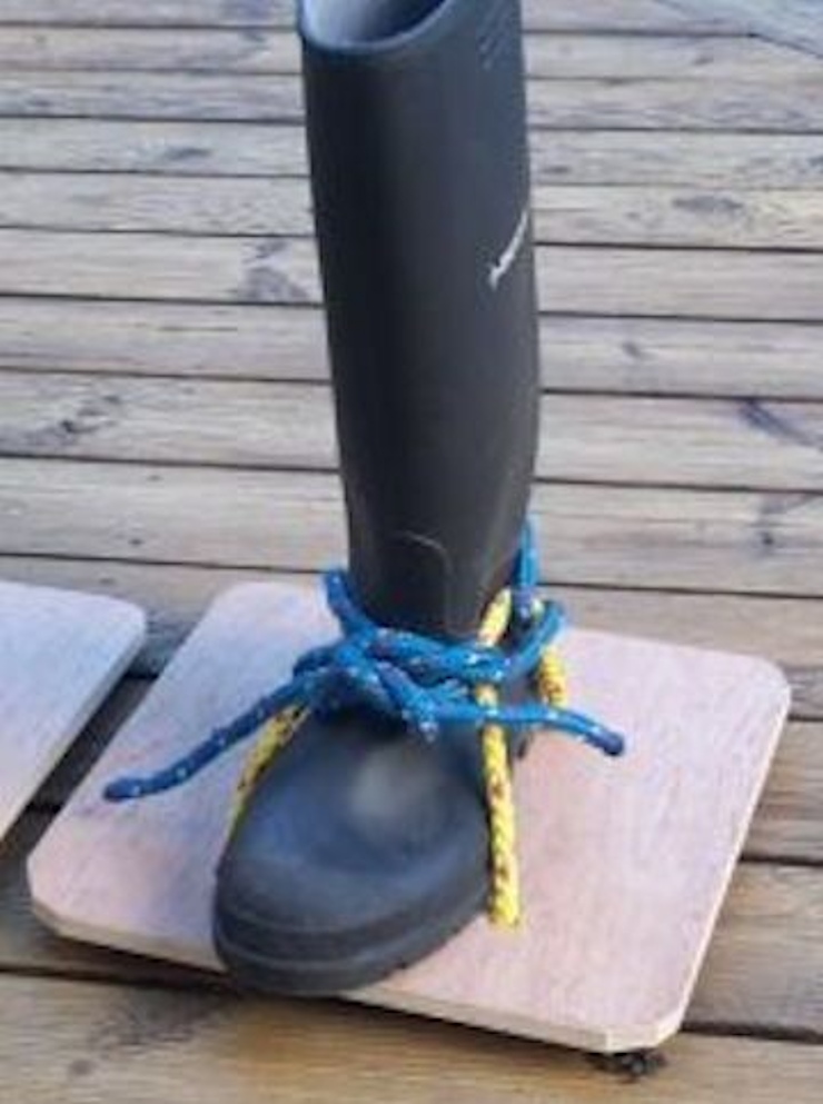 Sundaysail-Mud Patten tied on Boot.Nov.20