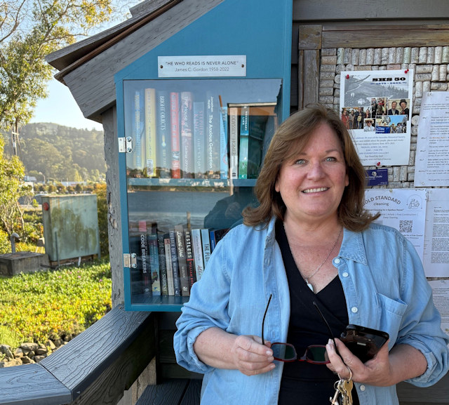 Felicity Librabry.Apr.25